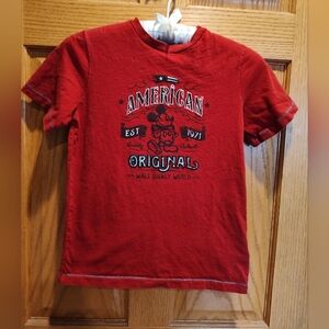 Disney Parks Kids M (7-8) Red Mickey Mouse T-Shirt